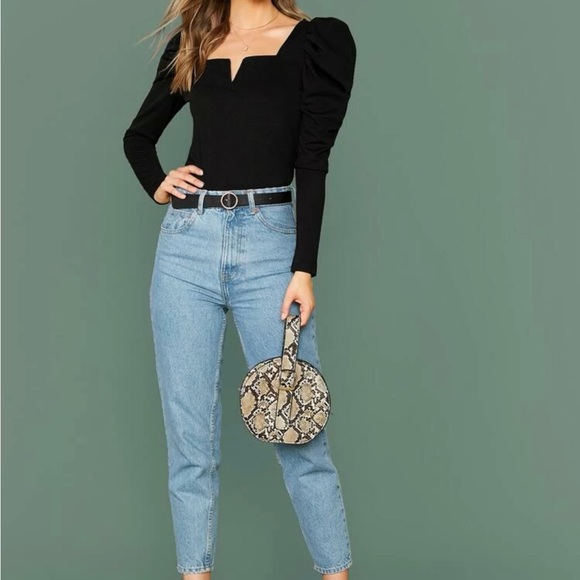 evolu Notch Neck Gigot Sleeve Top - Picture 2 of 3